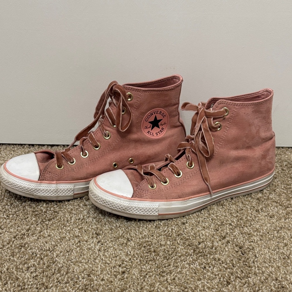 Converse Women's Dusty Pink High-Top Sneakers
